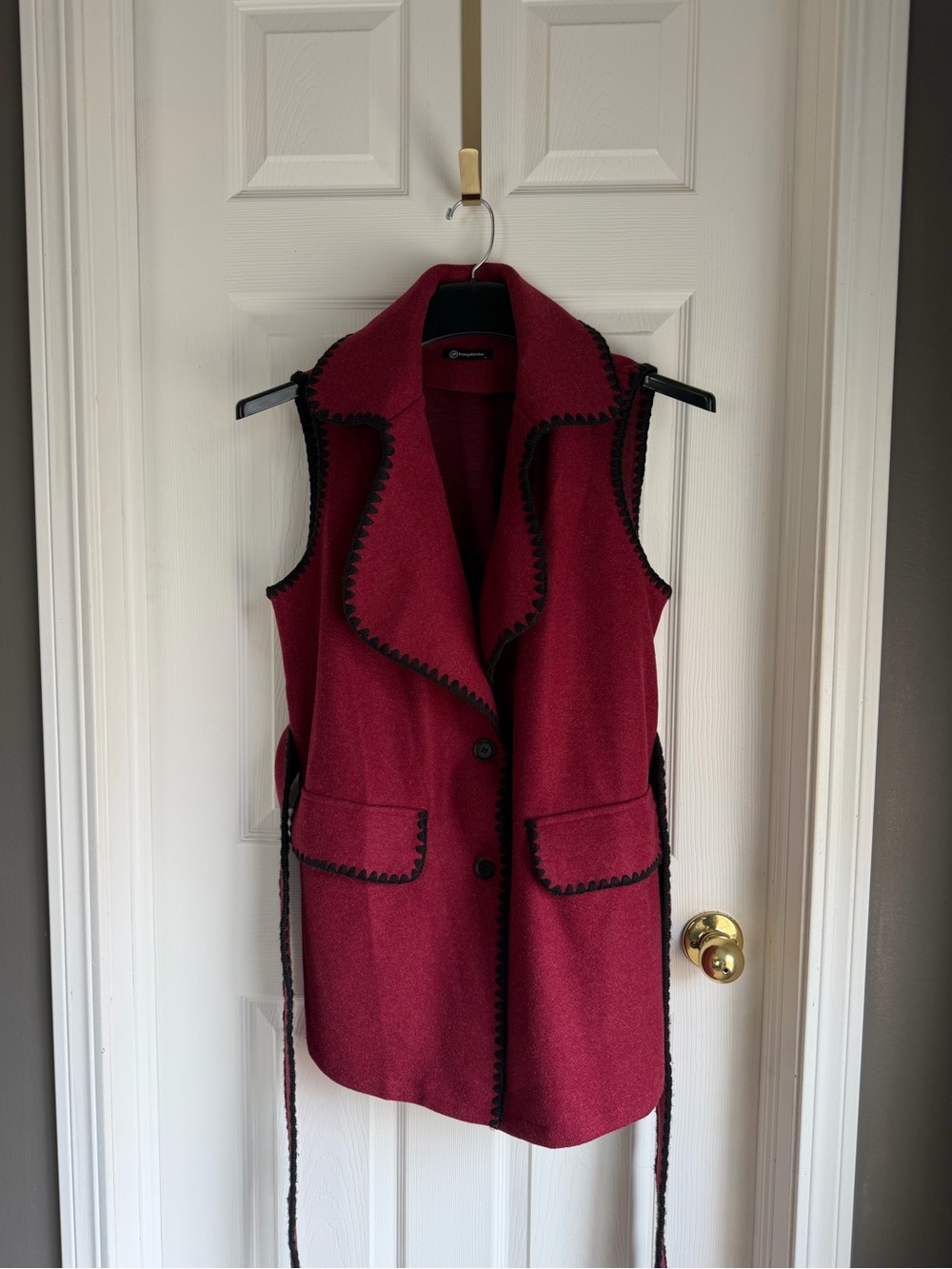 Women's Sleeveless Burgundy Wool-Blend Vest with Black Trim